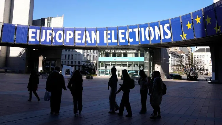 Победа за правыми?