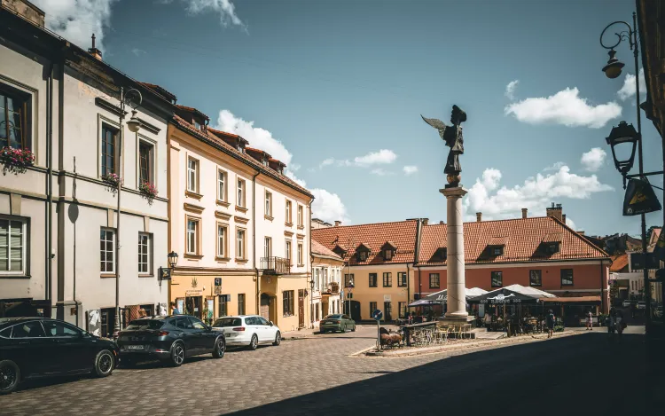 В Литве с 2025 года отменят сдачу экзаменов на права на русском языке