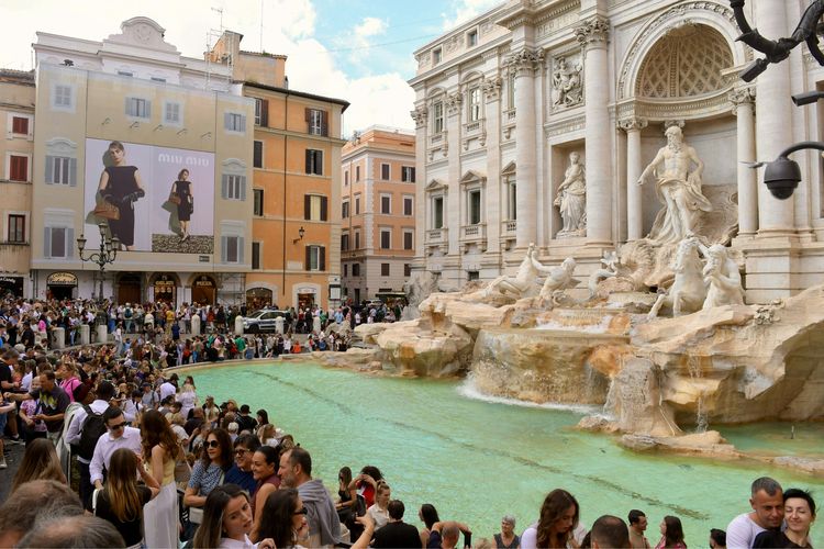 Шенгенская виза в 2025: где подаваться и как избежать отказа